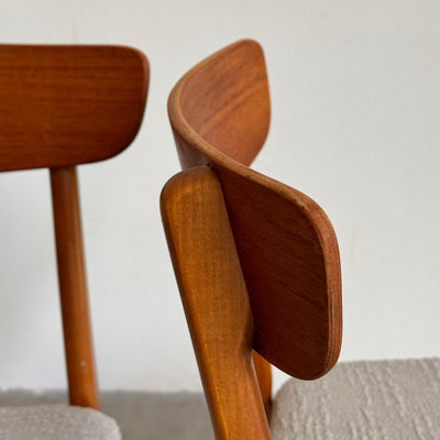 
                  
                    Vintage Findahl stoelen set 2* - LOUI
                  
                