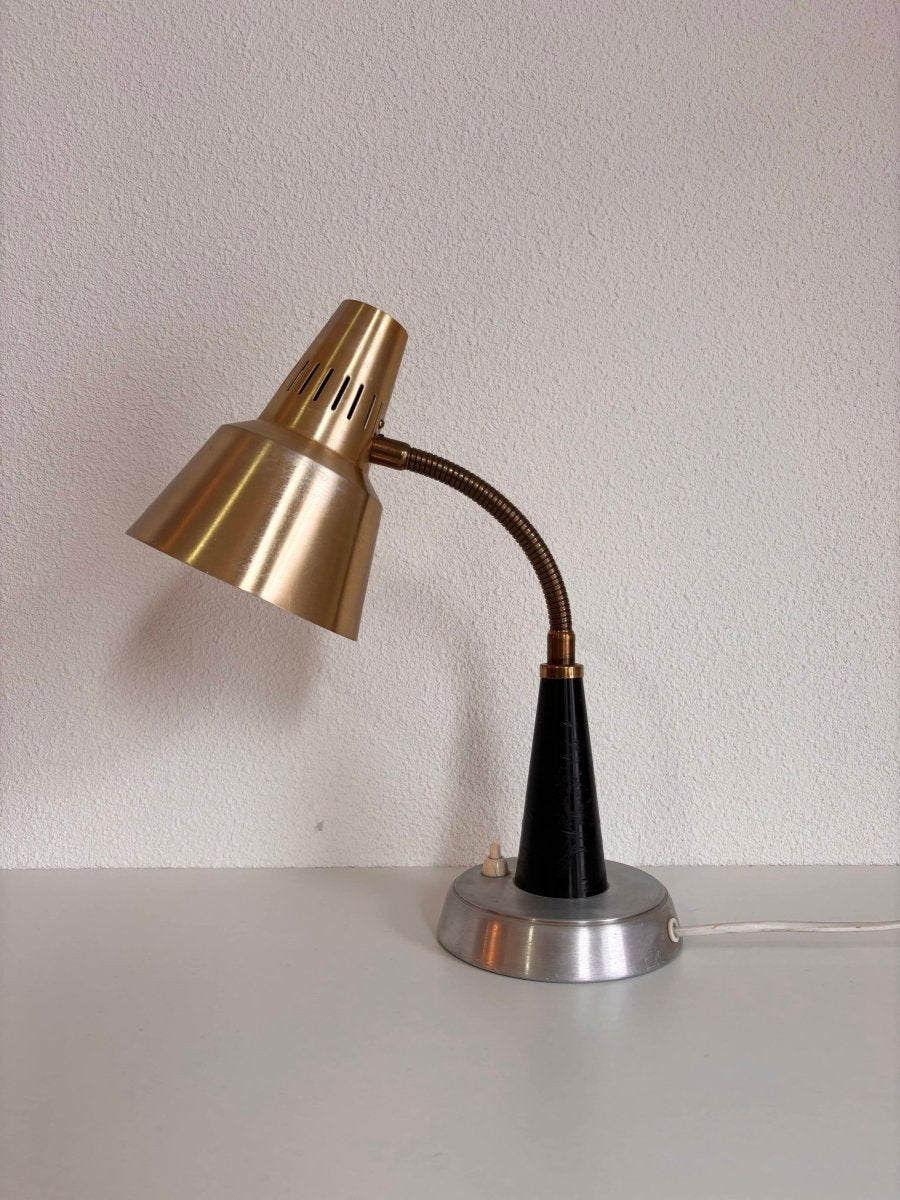 
                  
                    Vintage Gemi lamp messing - LOUI.STORE
                  
                