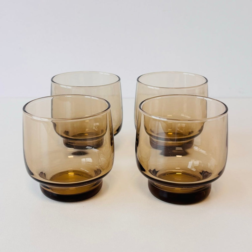 
                  
                    Vintage glaasjes set - LOUI.STORE
                  
                