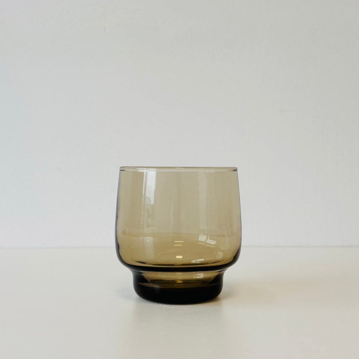 
                  
                    Vintage glaasjes set - LOUI.STORE
                  
                