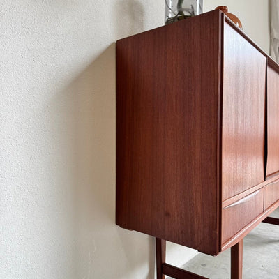 
                  
                    Vintage highboard EW Bach teak - LOUI
                  
                