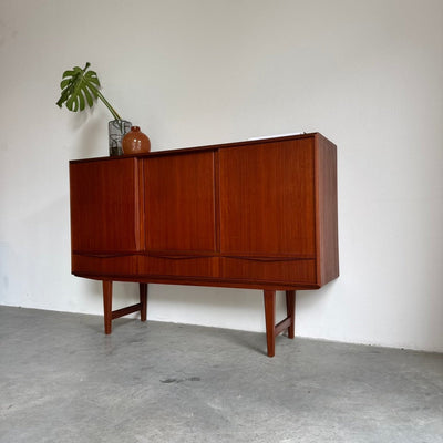 Vintage highboard EW Bach teak - LOUI