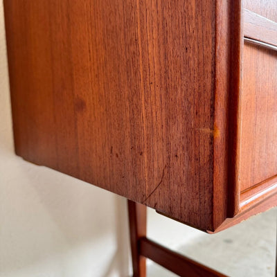 
                  
                    Vintage highboard EW Bach teak - LOUI
                  
                