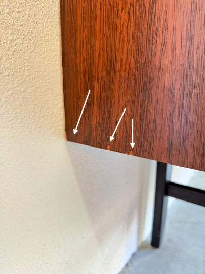 
                  
                    Vintage highboard palissander schuifdeuren en lades - LOUI
                  
                