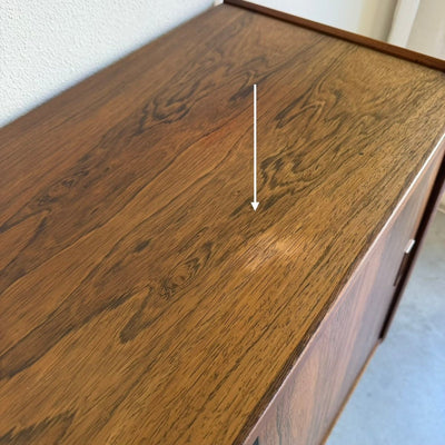 
                  
                    Vintage highboard palissander schuifdeuren en lades - LOUI
                  
                