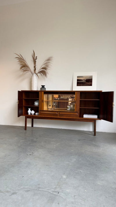 
                  
                    Vintage highboard palissander tambour en bar - LOUI
                  
                