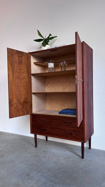 
                  
                    Vintage highboard smal teak - LOUI.STORE
                  
                