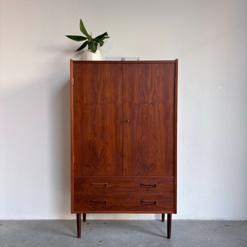 Vintage highboard smal teak - LOUI.STORE