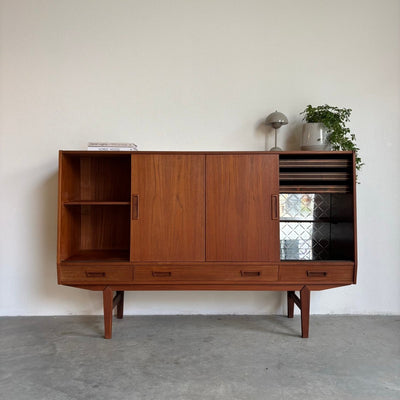 Vintage highboard teak 4 schuifdeurtjes + lades - LOUI.STORE
