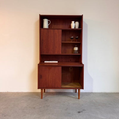 
                  
                    Vintage hoog secretaire met schuifdeuren teak - LOUI.STORE
                  
                