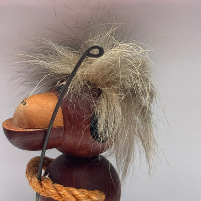 
                  
                    Vintage houten aapje met bont haartjes - LOUI
                  
                