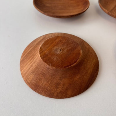 
                  
                    Vintage houten schaaltje teak - LOUI.STORE
                  
                