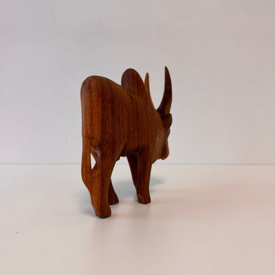 
                  
                    Vintage houten stier teak - LOUI.STORE
                  
                