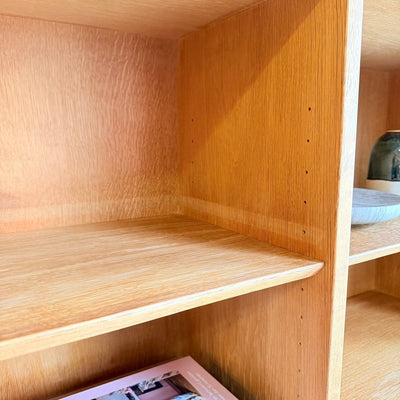 
                  
                    Vintage Hundevad boekenkast eiken - LOUI
                  
                