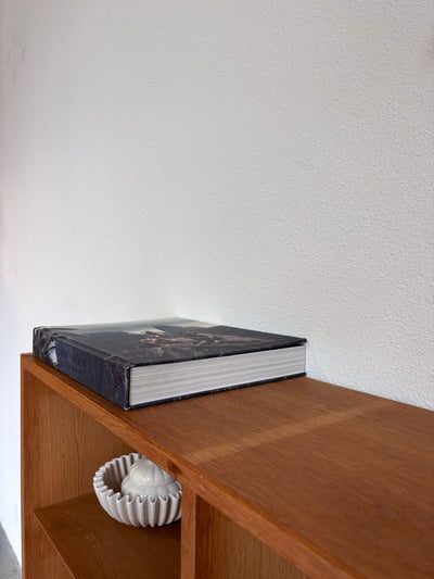 
                  
                    Vintage Hundevad boekenkast eiken S - LOUI.STORE
                  
                