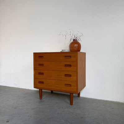 
                  
                    Vintage Hundevad ladekast 4* teak - LOUI
                  
                