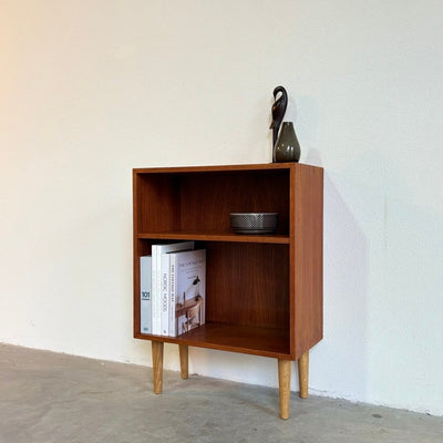 Vintage klein laag boekenkastje teak - LOUI.STORE