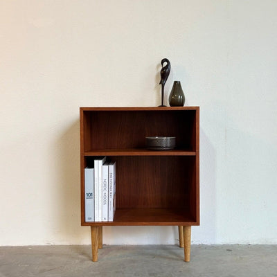 Vintage klein laag boekenkastje teak - LOUI.STORE