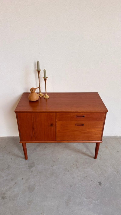 
                  
                    Vintage klein sideboard teak - LOUI.STORE
                  
                