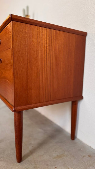 
                  
                    Vintage klein sideboard teak - LOUI.STORE
                  
                