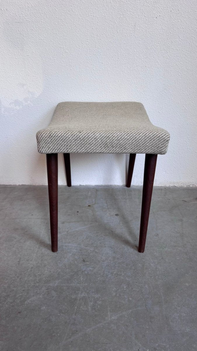 
                  
                    Vintage krukje teak zand - LOUI.STORE
                  
                