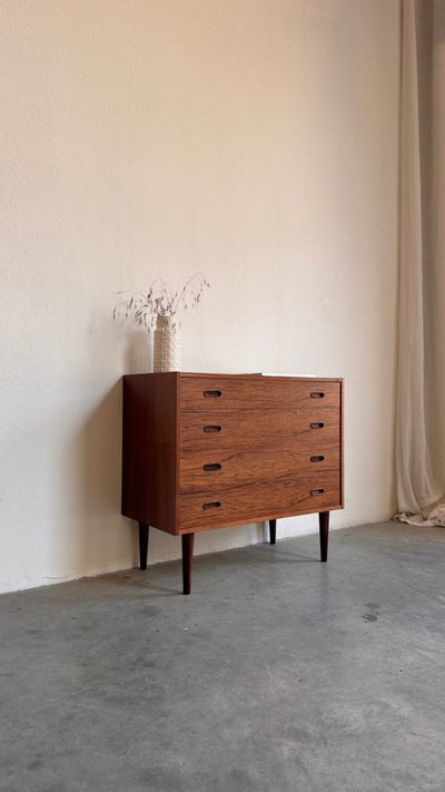 
                  
                    Vintage ladekast 4* palissander - LOUI
                  
                