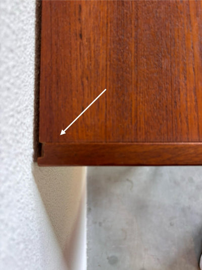 
                  
                    Vintage ladekast 4* teak - LOUI.STORE
                  
                