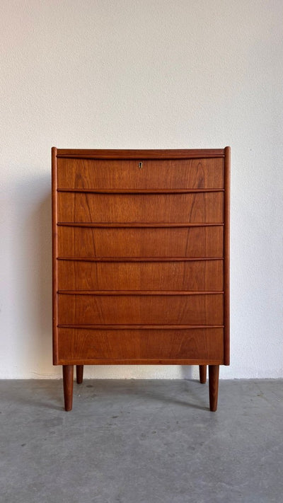
                  
                    Vintage ladekast 6* smal - LOUI.STORE
                  
                