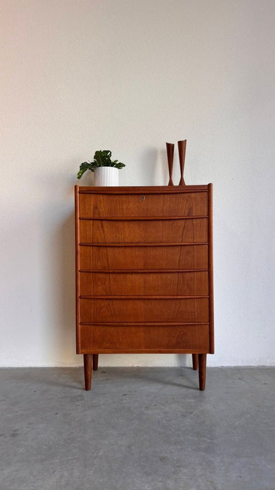 
                  
                    Vintage ladekast 6* smal - LOUI.STORE
                  
                