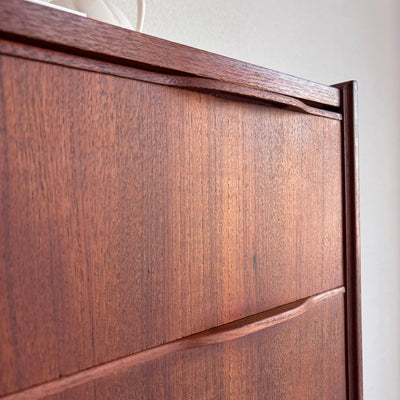 
                  
                    Vintage ladekast 6* teak diepe lades - LOUI
                  
                