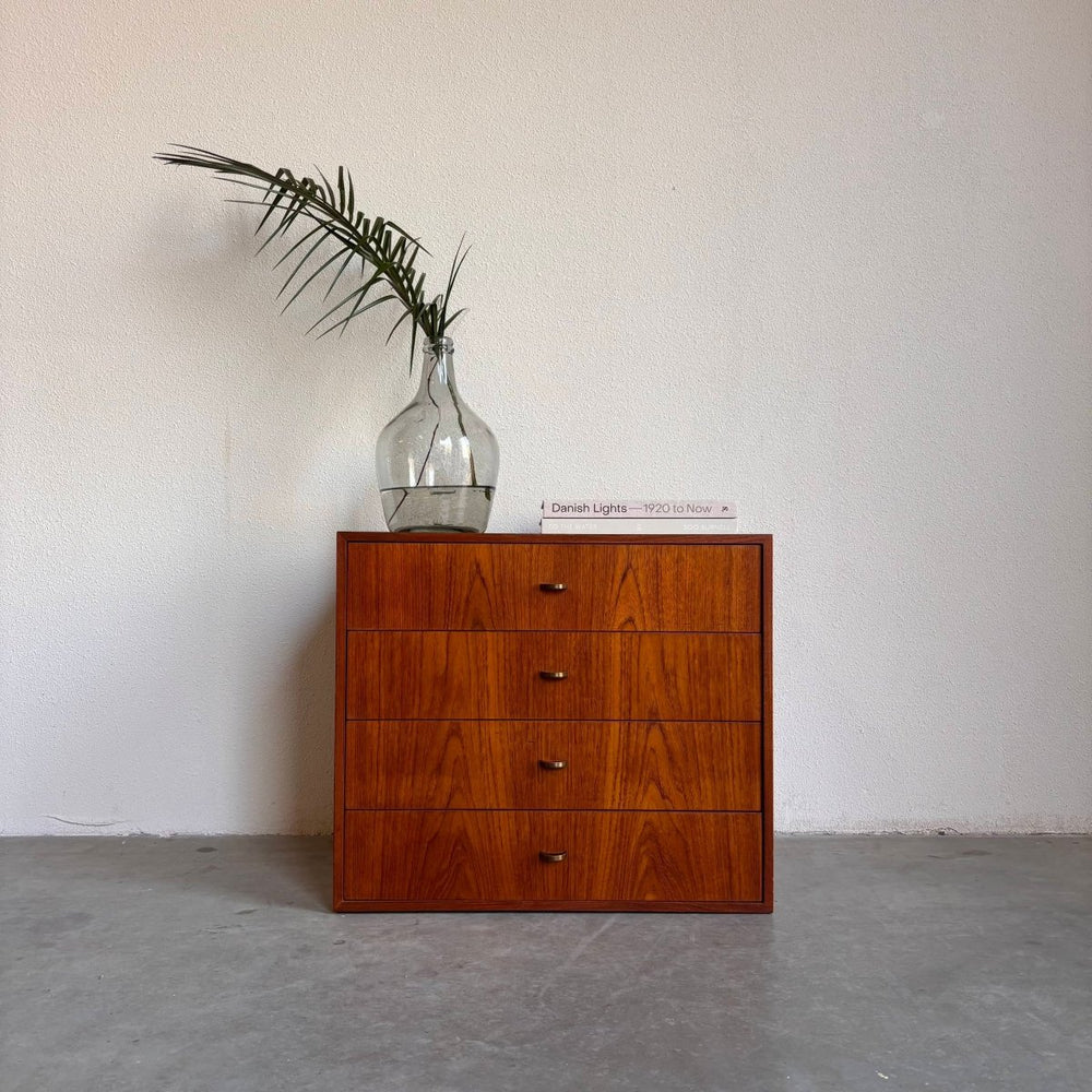 Vintage ladekast - blok teak - LOUI.STORE