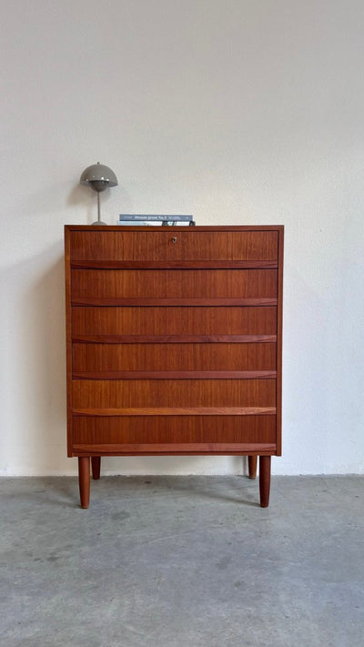 
                  
                    Vintage ladekast greep onder lade - LOUI.STORE
                  
                