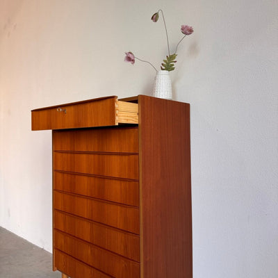 
                  
                    Vintage ladekast hoog 8* - LOUI.STORE
                  
                