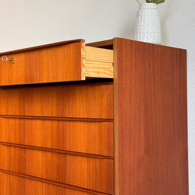 
                  
                    Vintage ladekast hoog 8* - LOUI.STORE
                  
                