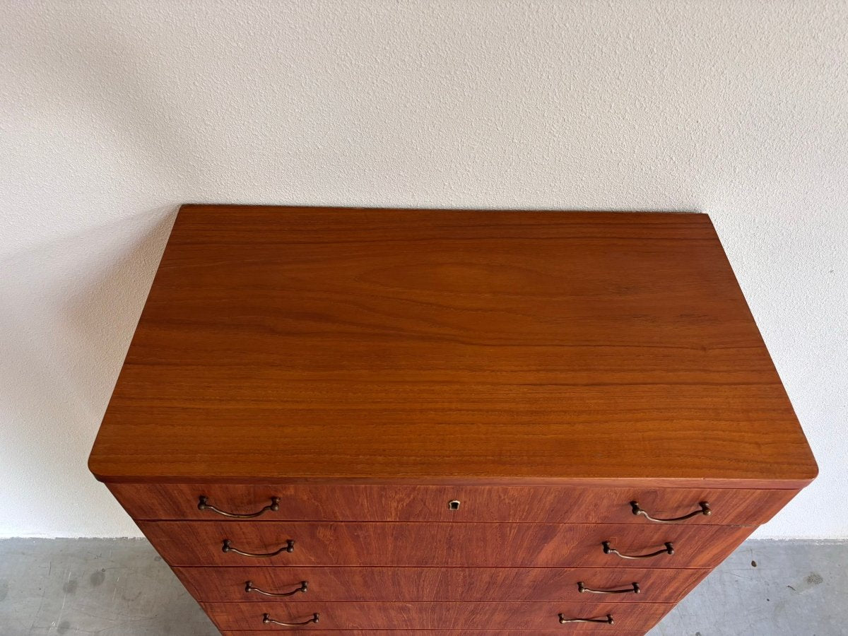 
                  
                    Vintage ladekast metalen greepje - LOUI.STORE
                  
                