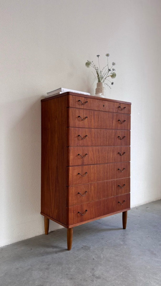 
                  
                    Vintage ladekast metalen greepje - LOUI.STORE
                  
                