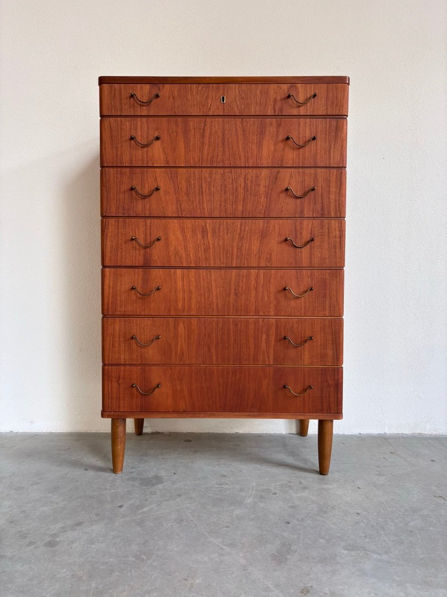 
                  
                    Vintage ladekast metalen greepje - LOUI.STORE
                  
                