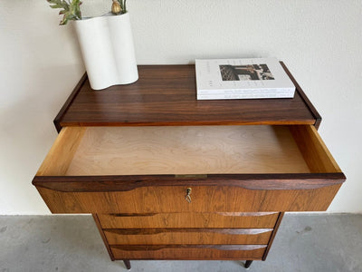 
                  
                    Vintage ladekast palissander 6* - LOUI.STORE
                  
                