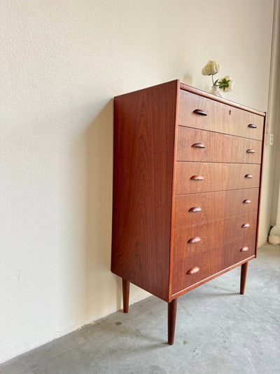 
                  
                    Vintage ladekast ronde greep 6* - LOUI.STORE
                  
                