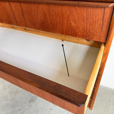 
                  
                    Vintage ladekast teak 5* - LOUI
                  
                