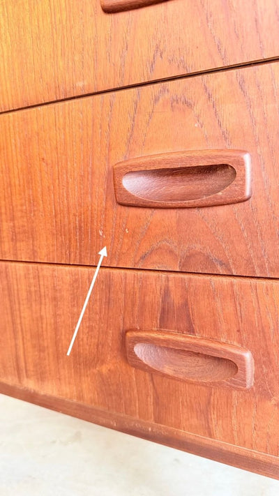 
                  
                    Vintage ladekast teak 6* - LOUI
                  
                