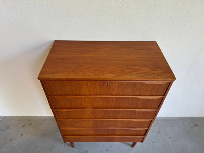 
                  
                    Vintage ladekast teak 6* - LOUI.STORE
                  
                