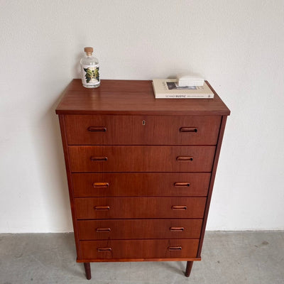 
                  
                    Vintage ladekast teak 6* - LOUI.STORE
                  
                