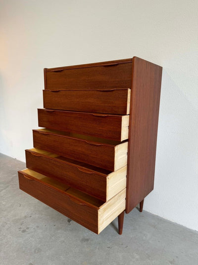 
                  
                    Vintage ladekast teak 6* - LOUI.STORE
                  
                