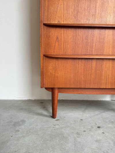 
                  
                    Vintage ladekast teak 6* - LOUI.STORE
                  
                