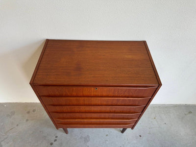 
                  
                    Vintage ladekast teak 6* - LOUI.STORE
                  
                