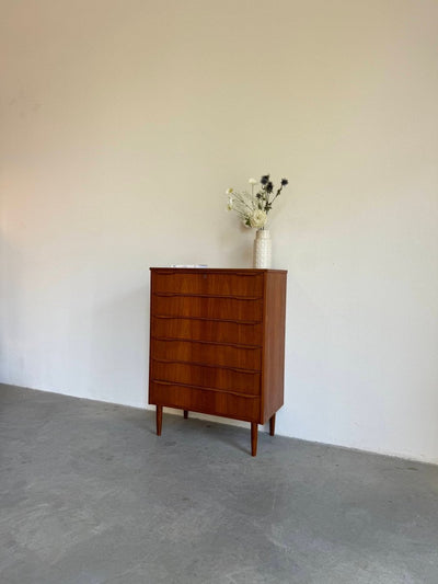 
                  
                    Vintage ladekast teak 6* - LOUI.STORE
                  
                