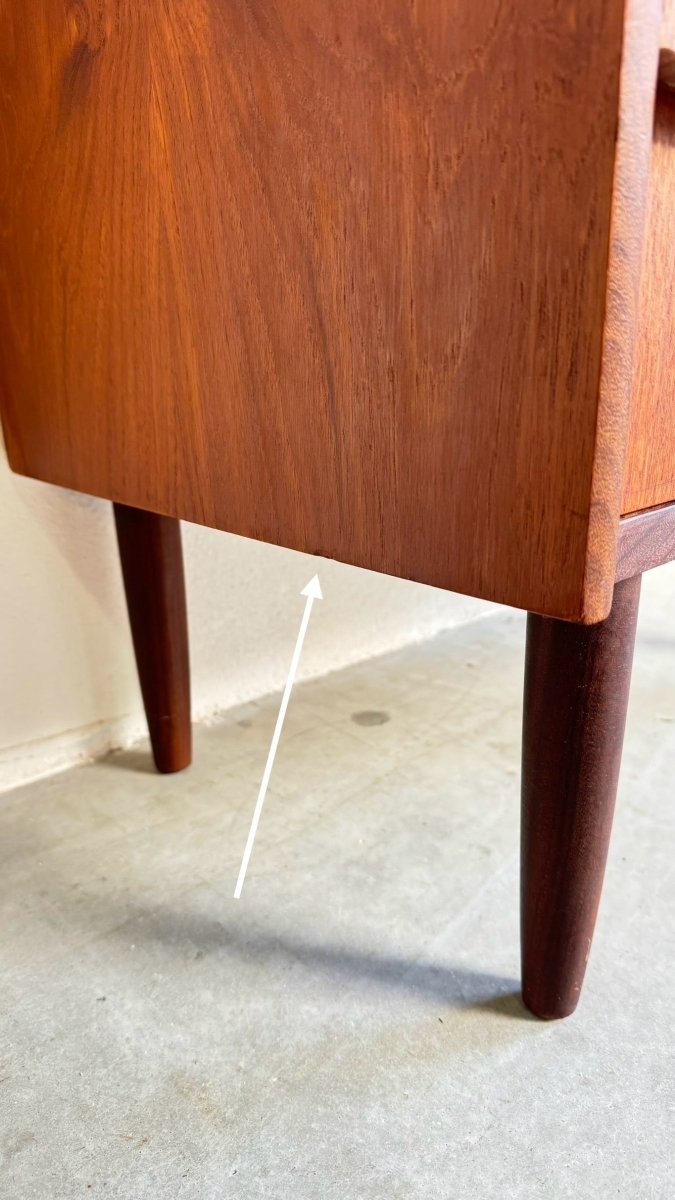 
                  
                    Vintage ladekast teak 6* - LOUI.STORE
                  
                