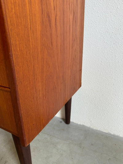 
                  
                    Vintage ladekast teak 6* - LOUI.STORE
                  
                