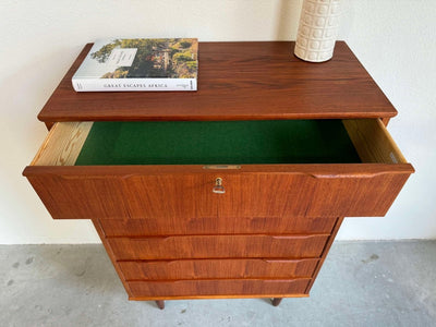 
                  
                    Vintage ladekast teak groot 6* - LOUI.STORE
                  
                